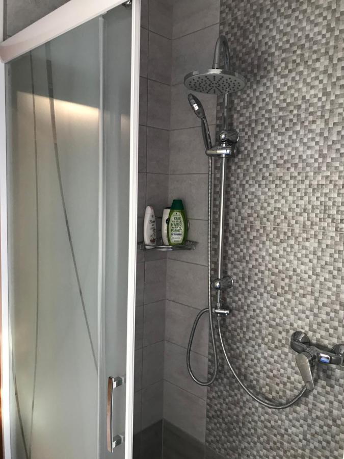 شقة Orsi House سزومباثيلي المظهر الخارجي الصورة