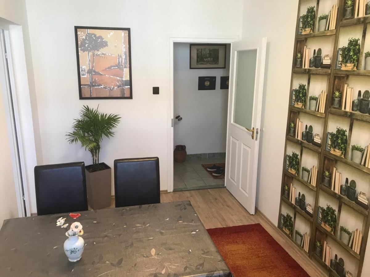 شقة Orsi House سزومباثيلي المظهر الخارجي الصورة