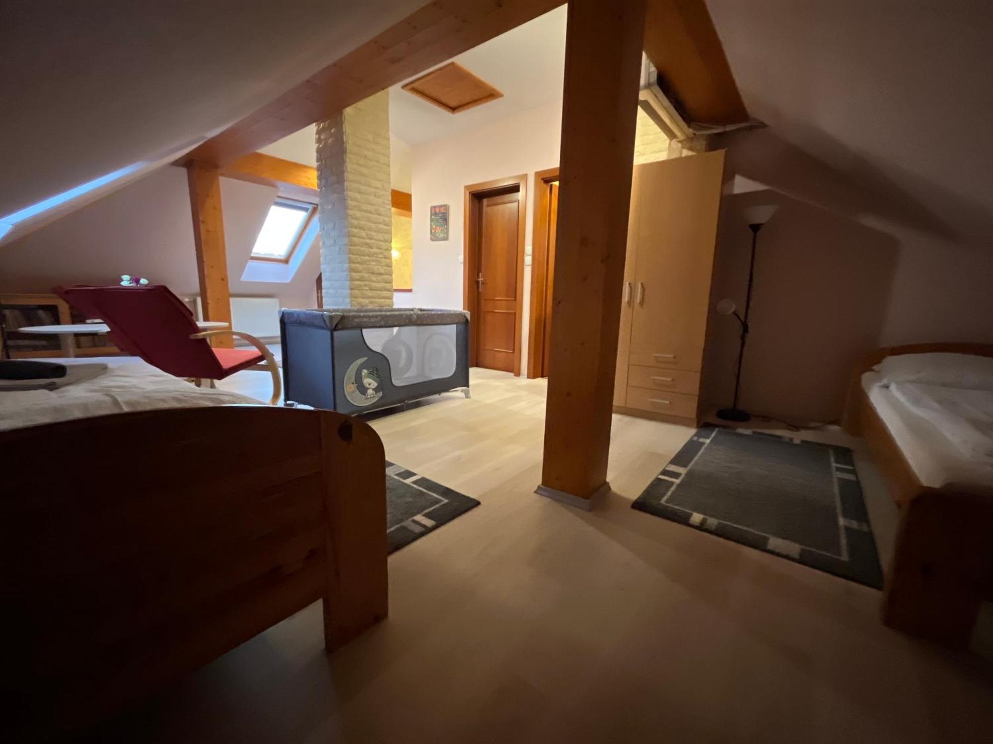 شقة Orsi House سزومباثيلي المظهر الخارجي الصورة